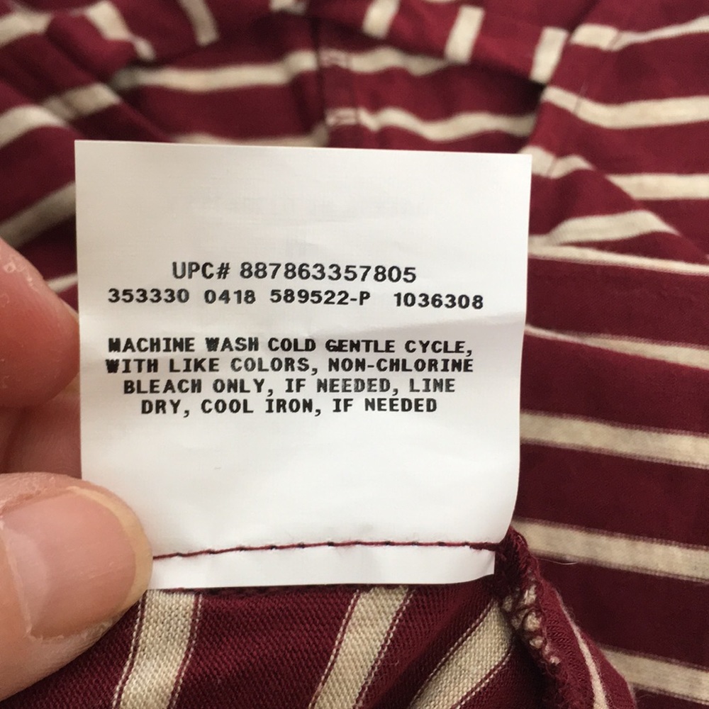 Burgundy Cream Striped T-shirt - Picture 3 of 4